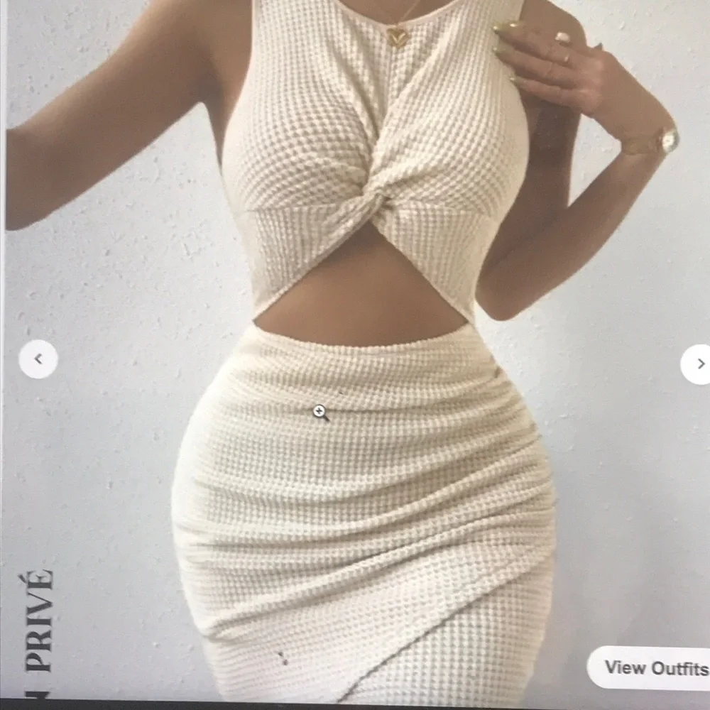 Wrap look twist cut out dress NWOT - Picture 3 of 10